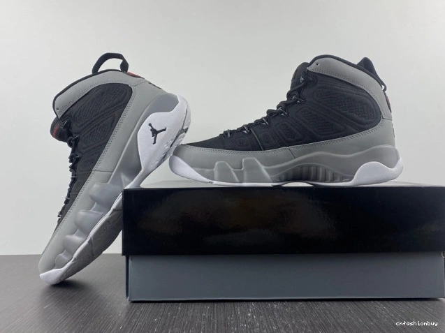 CT8019-060 9 Jordan Retro Grey Particle 0920